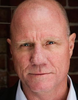 Todd Levi as Detective Emerson