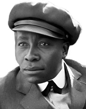 Oscar Smith as Stuttering Hallboy (uncredited)