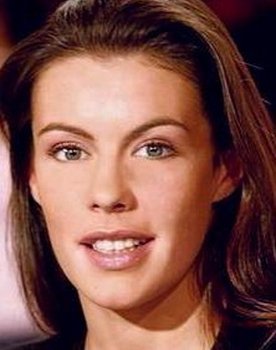 Estelle Desanges as Clara