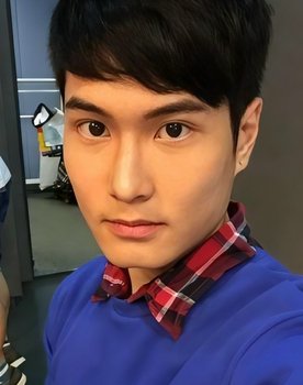 Vincent Leung as Hei Cheung