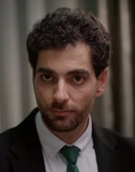 Ibrahim Cem Tek as Baba