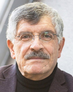 Hrant Alianak as Max