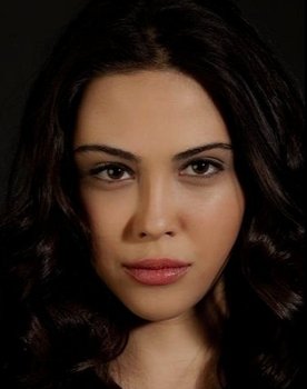 Dilara Aksüyek
