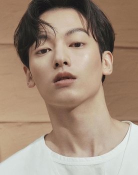 Joo Eo-jin as Kim Sun-kook