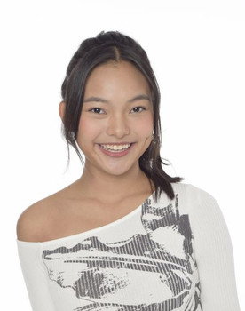 Gisele Chiam as Ah Wee's Younger Daughter