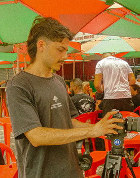 Luís Gongra as Dono do hotel /  Figura