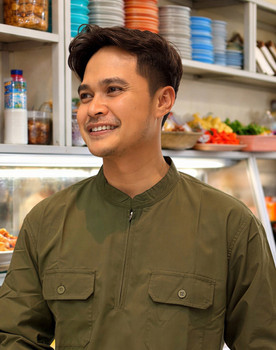 Aiman Ricky as Karyo