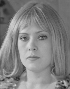 Svetlana Agadzhanova as Настя Петухова