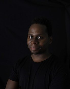 Sne Dladla as Umenzi / Black Ox (voice)