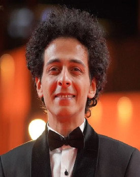 Omar Sherif Badr as هاني شريف