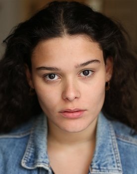Ella Philippe as Christine