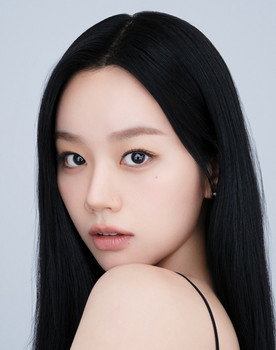 Lee Hye-ri as Lee Dam