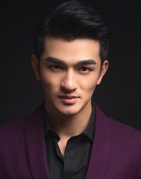 Mou Kaikai as Wu Liang