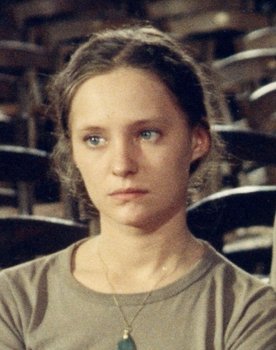 Tina Irissari as Alberte