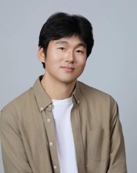 David Yan as Hiroshi Inoue