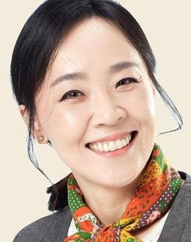 Choi Ji-yeon as Cheon Ae-ja