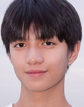 Max Kuo as Child Huang Zi-Jie