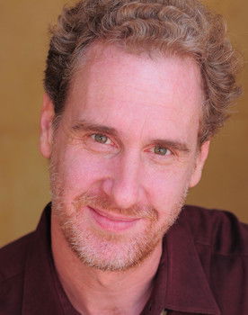 Brett Pearsons as Motel Clerk