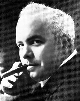 Ferdinand Munier as Miles (uncredited)