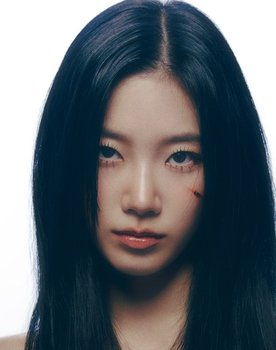 Kazuha Nakamura as Kazuha