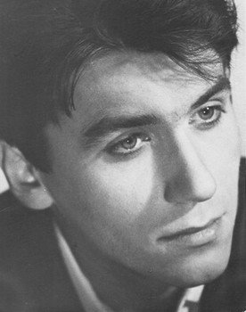 Viktor Zozulin as генерал-майор Катуков