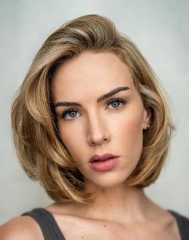 Charlotte Kirk as Capt. Kate Sinclair