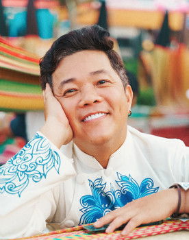 Hoàng Mèo as Hoàng Hí Hửng