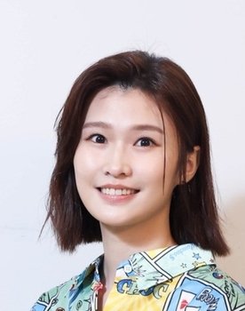 Ginger Wu as Woman