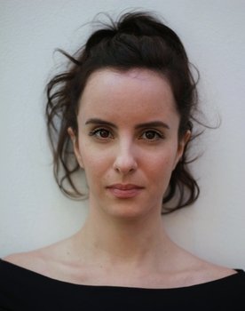 Viviane Borelli as Verônica