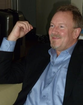 Robert David Duncan as Dunc