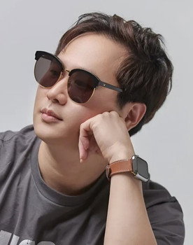 Jang Jee-won as Self - Contestant
