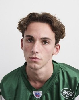 Nate Wall as Vince