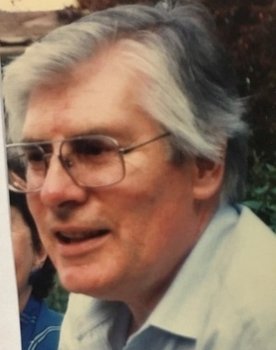 Bill Davies as English narrator