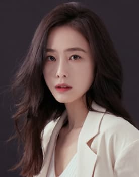 Hong Soo-hyun as Cha Woo-hee