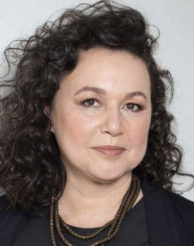 Kelzy Ecard as Fininha