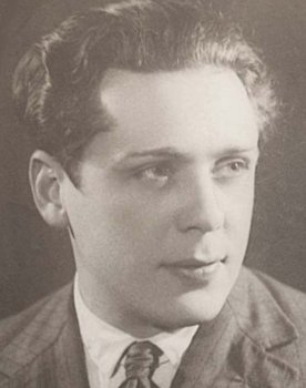 Apollon Yachnitskiy as 