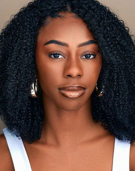 Donna Fondjo as Laura West