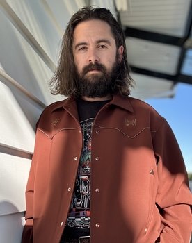 Isiah Williams as Sean