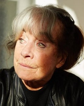 Vera Tschechowa as Evridiki