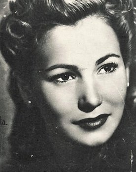 Rosita Yarza as 