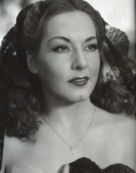 María Luisa Zea as 