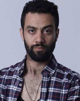 Mourad Hmimou as Aziz