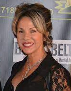 Judy Green as Billie