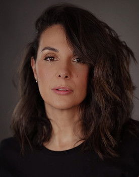 Lluïsa Valldaura as Balén