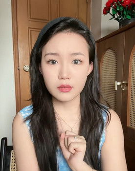 甄雪凝 as Phyllis