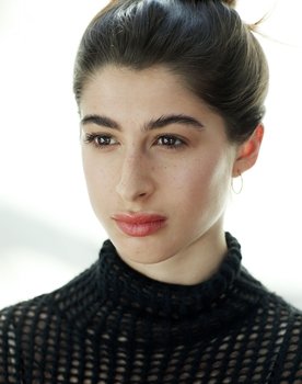 Nina Pons