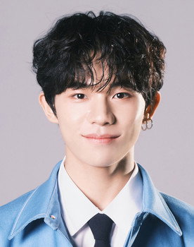 Jo Min-jae as Contestant / self