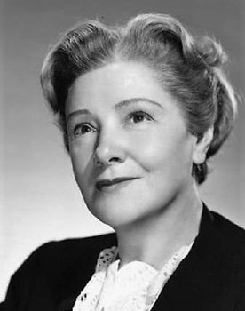 Fay Holden as Aunt Minnie