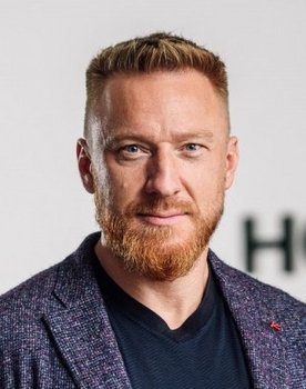 Marian Hossa as RW