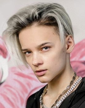 Egor Korablin as Self/Expert